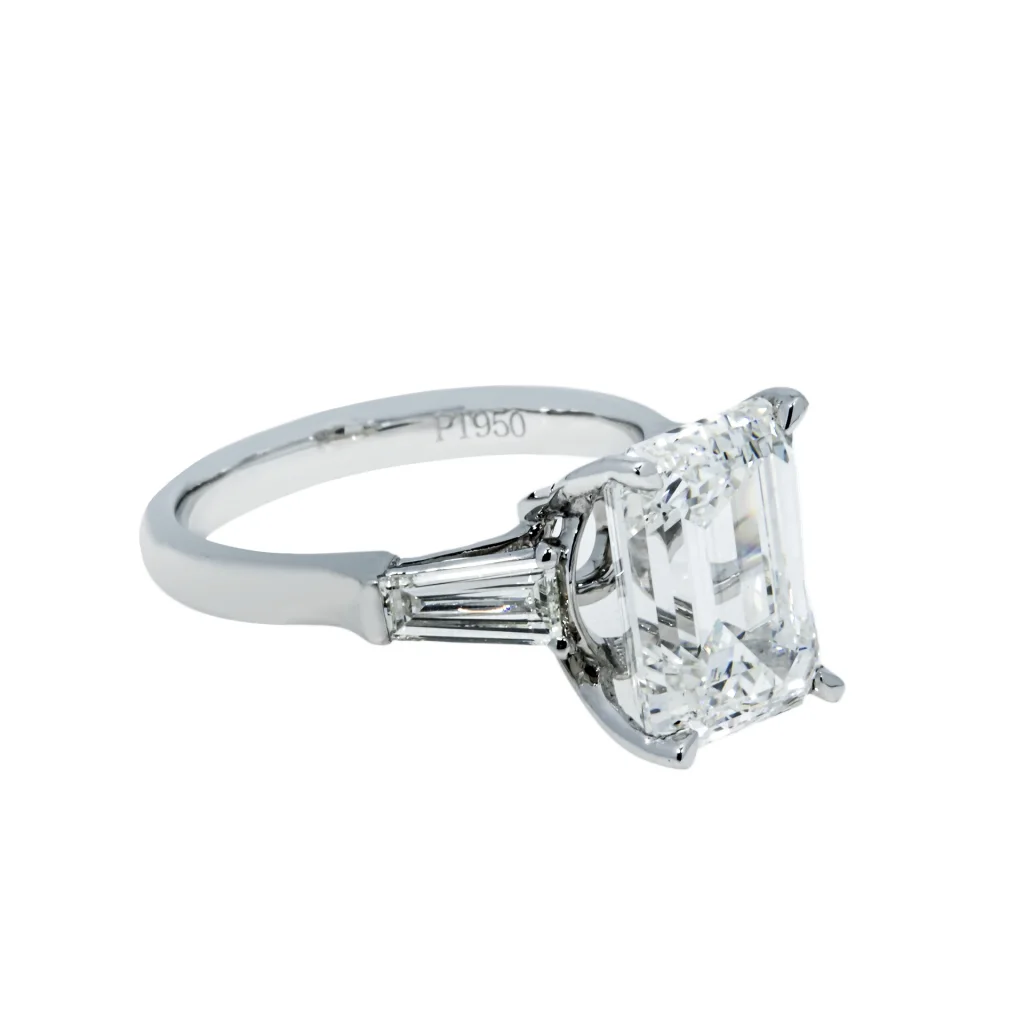 5.12 Carat Emerald Diamond Ring | 18K Gold | Heirloom-Worthy Glow | Heirloom