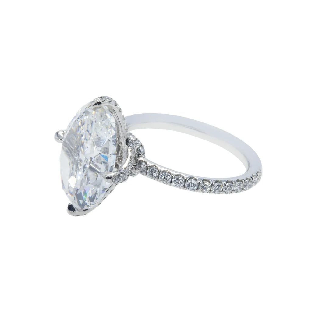 7.02 Carat Oval Diamond Ring | Brilliant White | 18K Gold | Signature Sophistication