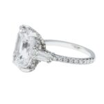 7.62 Carat Emerald Diamond Ring | 18K Gold | Heirloom-Worthy Glow - Image 3