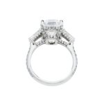 7.62 Carat Emerald Diamond Ring | 18K Gold | Heirloom-Worthy Glow - Image 4