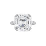 10.58 Carat Emerald-cut Statement | FL/IF | 18K Gold | Precision-Cut Radiance - Image 2
