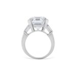 10.58 Carat Emerald-cut Statement | FL/IF | 18K Gold | Precision-Cut Radiance - Image 4