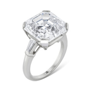 10.58 Carat Emerald-cut Statement | FL/IF | 18K Gold | Precision-Cut Radiance