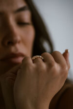 Oval Band | Brilliant White | 14K White Gold | Refined Light | Heirloom - Image 4