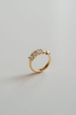 Oval Band | Brilliant White | 14K White Gold | Refined Light | Heirloom - Image 5