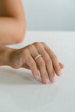 Oval Band | Brilliant White | 14K White Gold | Refined Light | Collector-Grade