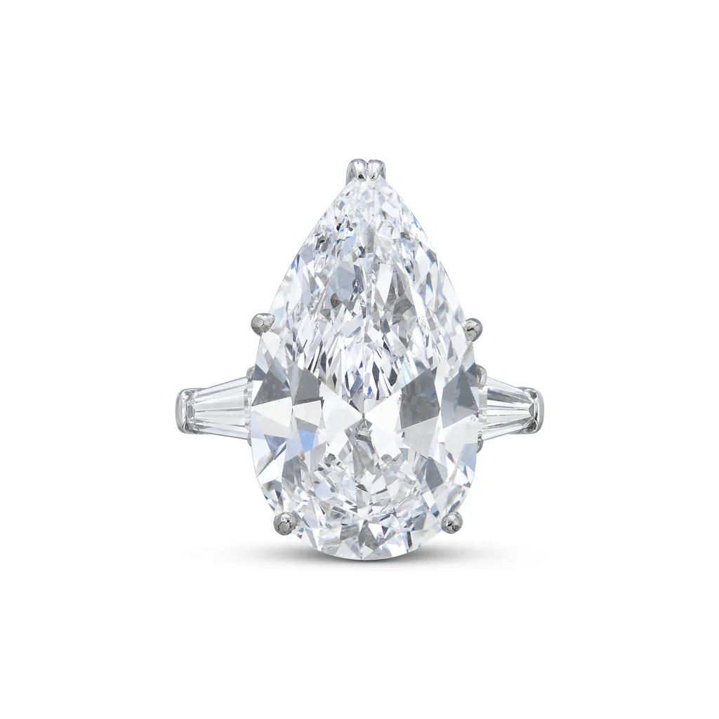 9.73 Carat Pear Statement | Brilliant White | VS | 18K Gold | Signature Sophistication