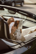 1.5 Carat Pear Statement | Brilliant White | 14K White Gold | Refined Light | High Jewellery - Image 9