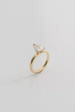 1 Carat Pear Statement | Brilliant White | 14K White Gold | Pure Sophistication