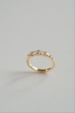 Pear Band | Brilliant White | 14K White Gold | Graceful Brilliance | Heirloom