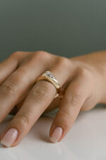 1 Carat Pear Diamond Ring | Brilliant White | SI | 14K White Gold | Elegant Sparkle - Image 5