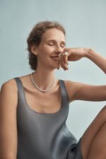 Pear Diamond Ring | Mixed / Other | 14K White Gold | Graceful Brilliance | Modern Classic - Image 4