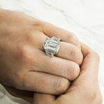 10.53 Carat Emerald Diamond Ring | 18K Gold | Unparalleled Brilliance - Image 5