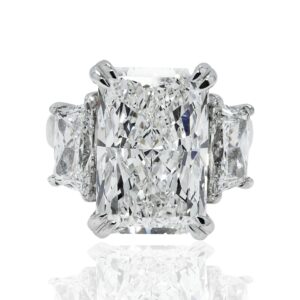 11.24 Carat Radiant Diamond Ring | Brilliant White | 18K Gold | Iconic Presence | Heirloom