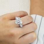 11.46 Carat Heart Shape Diamond Ring | Brilliant White | 18K Gold - Image 7