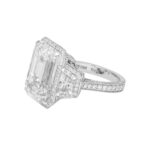 12.32 Carat Emerald Diamond Ring | 18K Gold | High Jewellery Supremacy - Image 2
