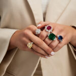 13.05 Carat Cushion Statement | Fancy Yellow | 18K Gold | Rare Fancy-Color Splendour