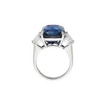 14.33 Carat Round Brilliant Statement | Royal Blue Sapphire | 18K Gold | Iconic Presence - Image 2