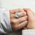 15.25 Carat Oval Diamond Ring | Brilliant White | 18K Gold | High Jewellery Supremacy - Image 6