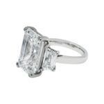 16.09 Carat Emerald Diamond Ring | 18K Gold | Unparalleled Brilliance - Image 3