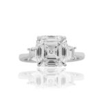 4.05 Carat Asscher Diamond Ring | Brilliant White | 18K Gold | Effortless Elegance