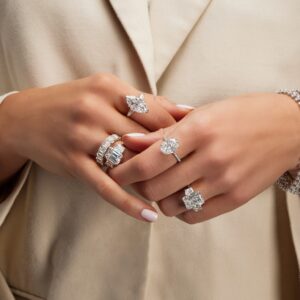 4.22 Carat Oval Diamond Ring | Brilliant White | 18K Gold | Modern Nobility