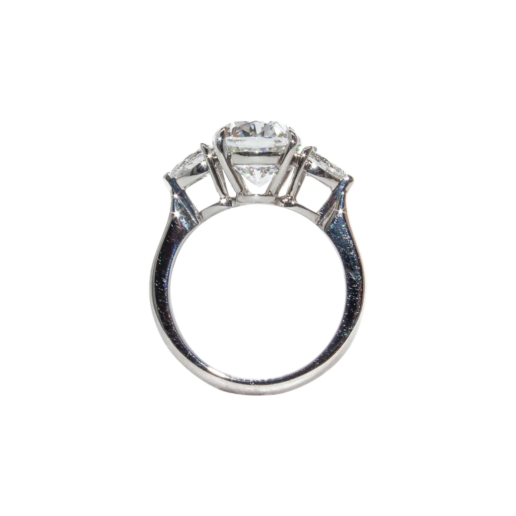 4.37 Carat Cushion Statement | Brilliant White | 18K Gold | Quiet Power | Signature