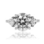4.4 Carat Round Brilliant Diamond Ring | Brilliant White | 18K Gold | Everyday Royalty - Image 2