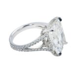9.01 Carat Radiant Diamond Ring | Brilliant White | 18K Gold | Signature Sophistication - Image 3