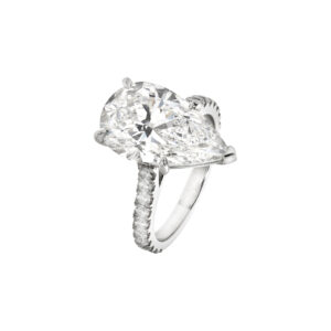 5.86 Carat Pear Diamond Ring | Brilliant White | 18K Gold | Refined Grandeur
