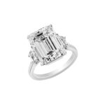 8.13 Carat Emerald Diamond Ring | 18K Gold | Heirloom-Worthy Glow - Image 2