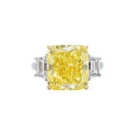 10.27 Carat Radiant Statement | Fancy Yellow | 18K Gold | A Crown-Worthy Fancy Rarity - Image 3