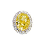 16.3 Carat Oval Diamond Ring | Fancy Yellow | 18K Gold | Sunlit Royal Radiance | Heirloom - Image 4