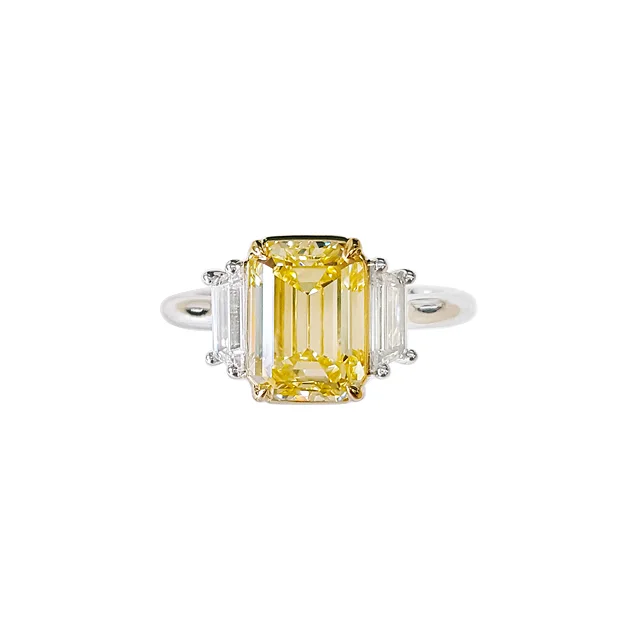 3.11 Carat Emerald-cut Statement | Fancy Yellow | 18K Gold | Colour-Collector’s Treasure