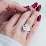 12.45 Carat Radiant Diamond Ring | Brilliant White | 18K Gold | Unparalleled Brilliance - Image 6