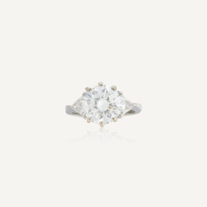 5.3 Carat Round Brilliant Statement | Type IIa | Brilliant White / D color | VS