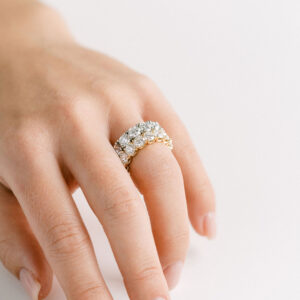 Round Brilliant Band | Brilliant White | 14K White Gold | Classic Charm | Modern Classic