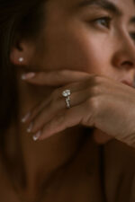 1 Carat Round Brilliant Statement | Brilliant White | 14K White Gold | Classic Charm - Image 4