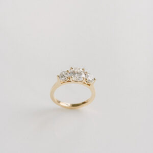 1.5 Carat Round Brilliant Statement | Brilliant White | 14K White Gold | Pure Sophistication