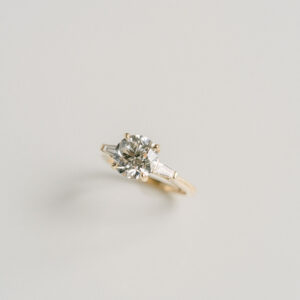 1.5 Carat Round Brilliant Statement | Brilliant White | 14K White Gold | Elegant Sparkle