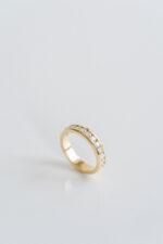 Round Brilliant Band | Brilliant White | 14K White Gold | Classic Charm | Signature