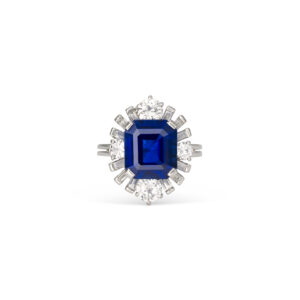 Round Brilliant Statement | Royal Blue Sapphire | 14K White Gold | Classic Charm | Heirloom