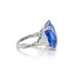 Round Brilliant Statement | Royal Blue Sapphire | 14K White Gold | Graceful Brilliance - Image 3