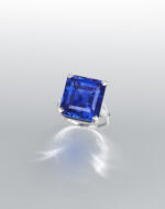 22.21 Carat Round Brilliant Statement | Royal Blue Sapphire | 18K Gold - Image 2