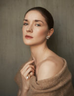 Round Brilliant Statement | Brilliant White | 14K White Gold | Elegant Sparkle | Signature - Image 7