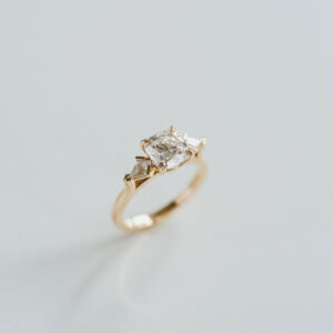1 Carat Cushion Statement | Brilliant White | 14K White Gold | Pure Sophistication