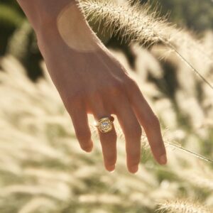 Emerald Statement | 14K White Gold | Elegant Sparkle | Collector-Grade