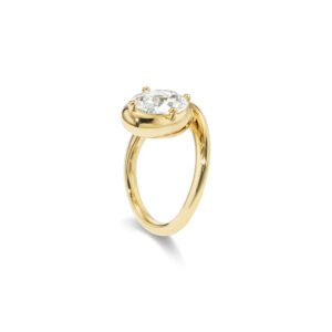 Oval Statement | Brilliant White | 14K White Gold | Pure Sophistication | Signature