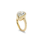 Pear Statement | Brilliant White | 14K White Gold | Pure Sophistication | Signature - Image 2