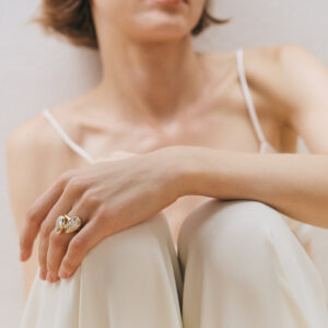 Pear Statement | Brilliant White | 14K White Gold | Pure Sophistication | Signature